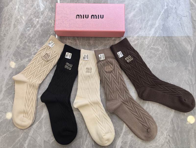 Miumiu socks 110601